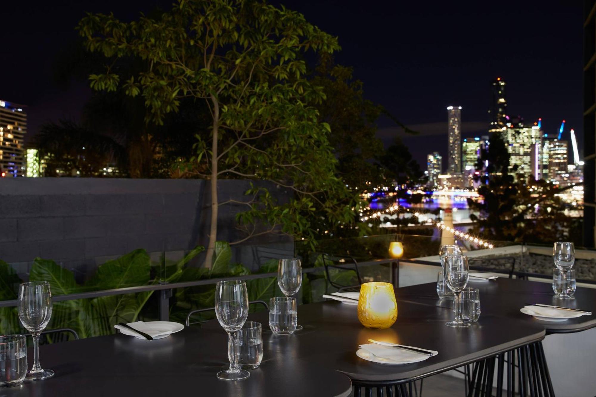 Courtyard By Marriott Brisbane South Bank Hotell Exteriör bild